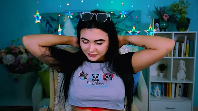 NaomiWilsons online show from 11/11/25, 01:50