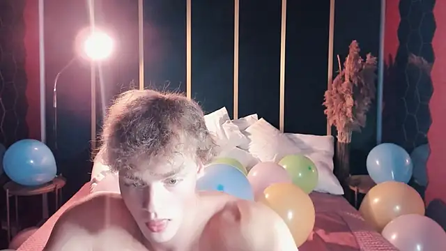 ChaseMuscular online show from 09/17/25, 11:56