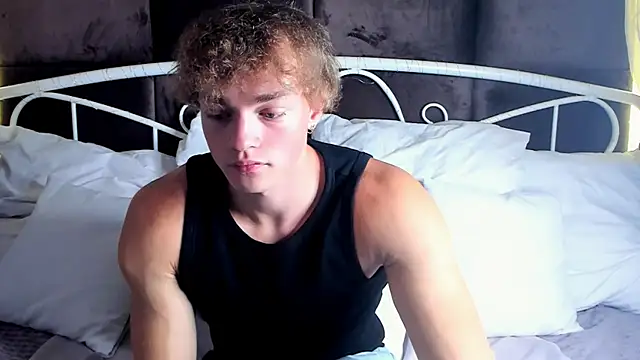 ChaseMuscular online show from 10/10/25, 10:38