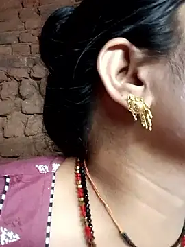Priya tyagi online show from 09/30/25, 08:42