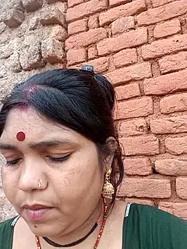 Priya tyagi online show from 10/09/25, 11:00