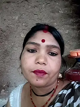 Priya tyagi online show from 10/10/25, 12:06