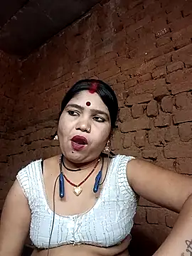 Priya tyagi online show from 10/03/25, 09:55