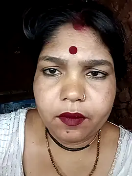 Priya tyagi online show from 09/12/25, 10:42