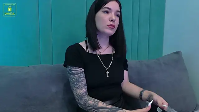 Snapshot of SupremeSiren chatting on 09/17/25, 03:36 SupremeSiren online show from 09/17/25, 03:36