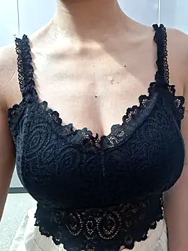 Mlemmz online show from 04/17/26, 11:07