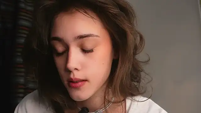 ttragedienne online show from 11/10/25, 01:38