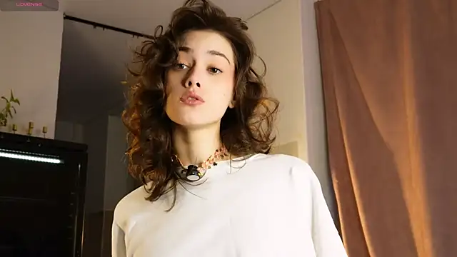 ttragedienne online show from 11/15/25, 01:15