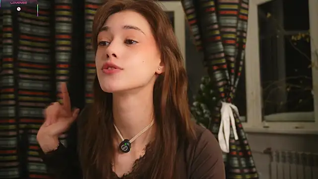 ttragedienne online show from 12/21/25, 02:24