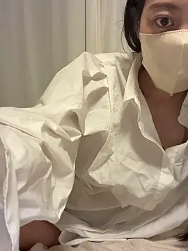  ni  na  online show from 09/14/25, 01:44