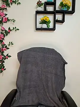 ariya-03 online show from 12/23/25, 09:19