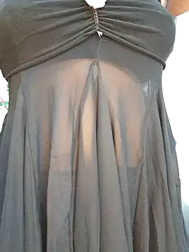 ariya-03 online show from 10/26/25, 04:02