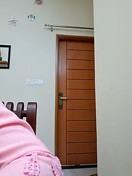 ariya-03 online show from 11/05/25, 04:15