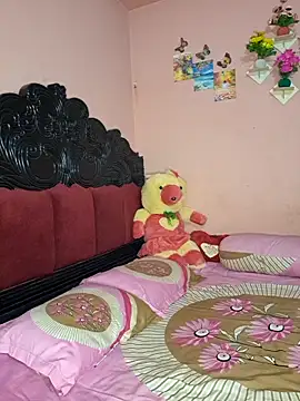 ariya-03 online show from 12/19/25, 07:16