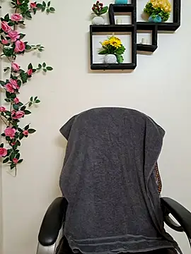 ariya-03 online show from 11/15/25, 04:38