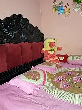 ariya-03 online show from 12/18/25, 07:50