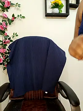 ariya-03 online show from 10/25/25, 10:14