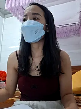 Snapshot of LazdyLy chatting on 09/18/25, 01:36 LazdyLy online show from 09/18/25, 01:36
