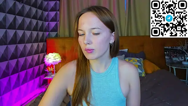 Maria Solis online show from 09/25/25, 05:13