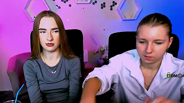 gloria bubble online show from 11/20/25, 08:42