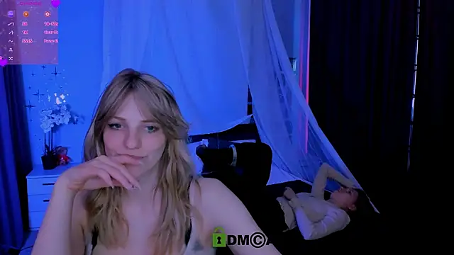 gloria bubble online show from 04/17/26, 09:17