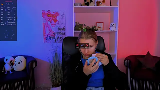 gloria bubble online show from 09/29/25, 05:47