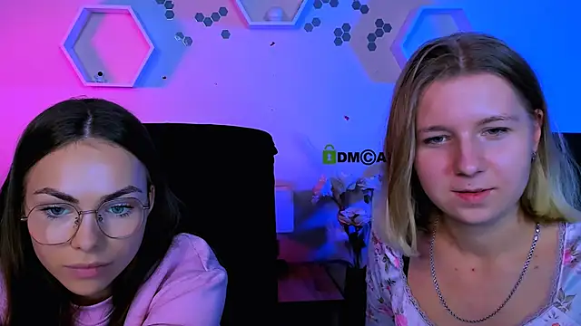 gloria bubble online show from 11/23/25, 12:59