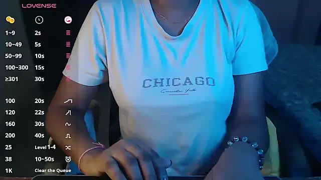 Snapshot of hot_riaa25 chatting on 07/23/26, 06:04 hot riaa25 online show from 07/23/26, 06:04