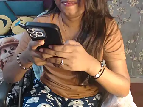 hot riaa25 online show from 12/02/25, 05:58