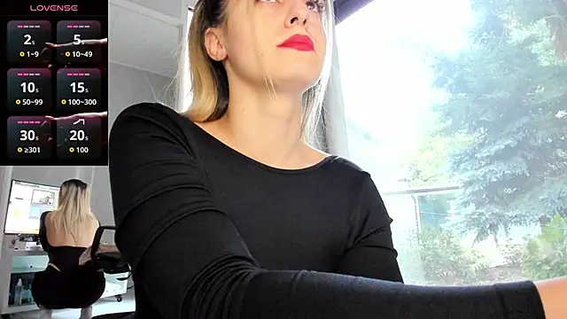 Snapshot of Ella_Vee chatting on 09/13/25, 05:07 Ella Vee online show from 09/13/25, 05:07
