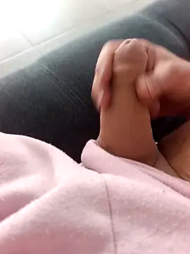 kirikou0644 online show from 03/11/26, 04:23