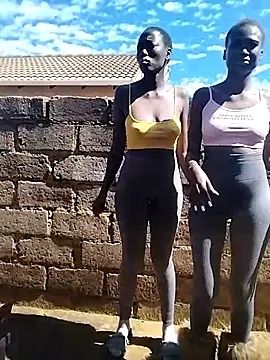 Melanin2002 online show from 04/21/26, 09:27