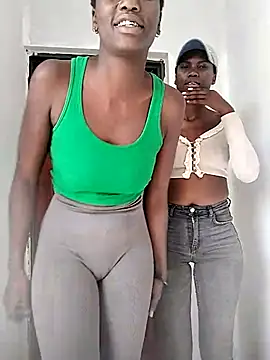 Melanin2002 online show from 06/03/26, 11:11