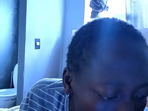 Melanin2002 online show from 04/27/26, 12:14
