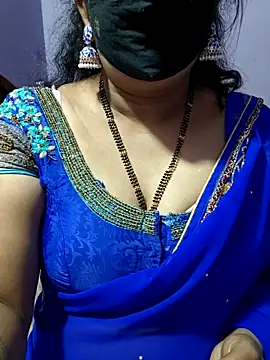 luci-queen online show from 10/12/25, 06:31