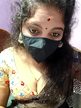 luci-queen online show from 09/21/25, 04:01