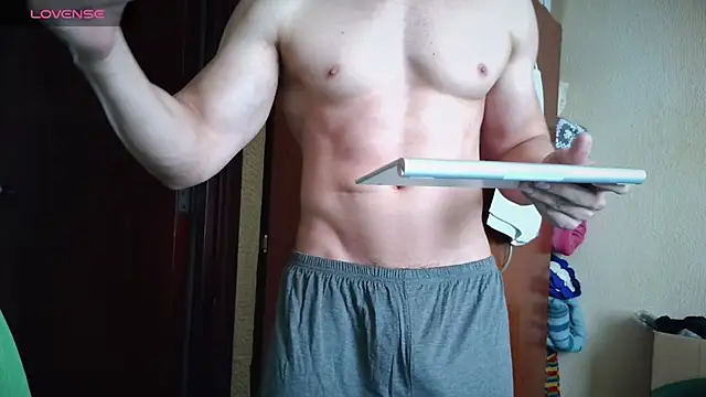 cris2428 online show from 10/13/25, 03:35