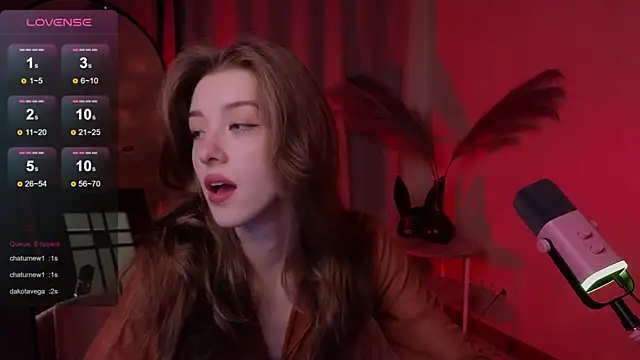 Snapshot of AstraMist chatting on 10/01/25, 02:54 AstraMist online show from 10/01/25, 02:54