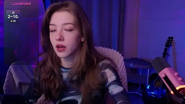 Snapshot of AstraMist chatting on 11/05/25, 01:36 AstraMist online show from 11/05/25, 01:36