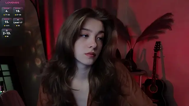 Snapshot of AstraMist chatting on 10/10/25, 01:56 AstraMist online show from 10/10/25, 01:56