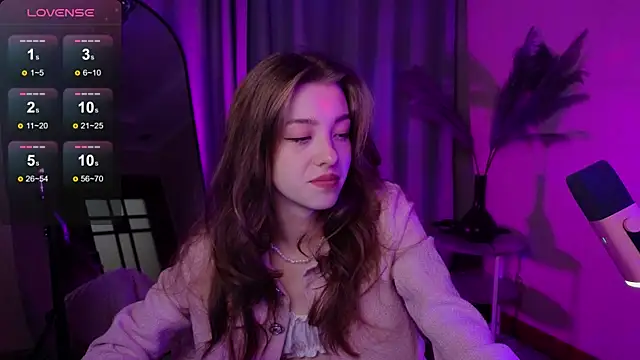 Snapshot of AstraMist chatting on 09/24/25, 02:23 AstraMist online show from 09/24/25, 02:23