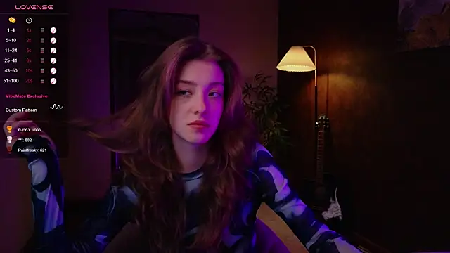 Snapshot of AstraMist chatting on 09/16/25, 04:19 AstraMist online show from 09/16/25, 04:19