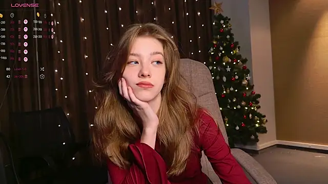 Snapshot of AstraMist chatting on 12/16/25, 05:44 AstraMist online show from 12/16/25, 05:44