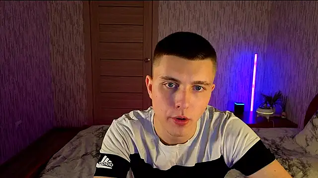 Denisx444 online show from 10/16/25, 09:50