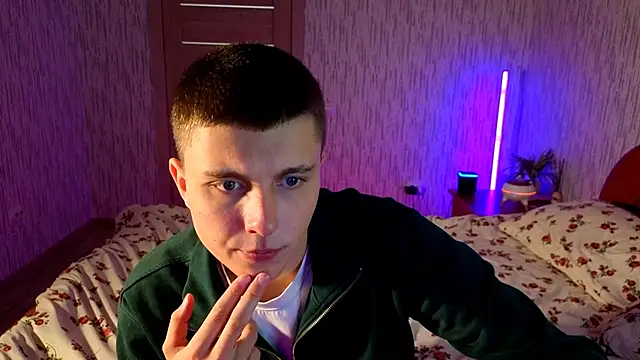 Denisx444 online show from 10/13/25, 04:47