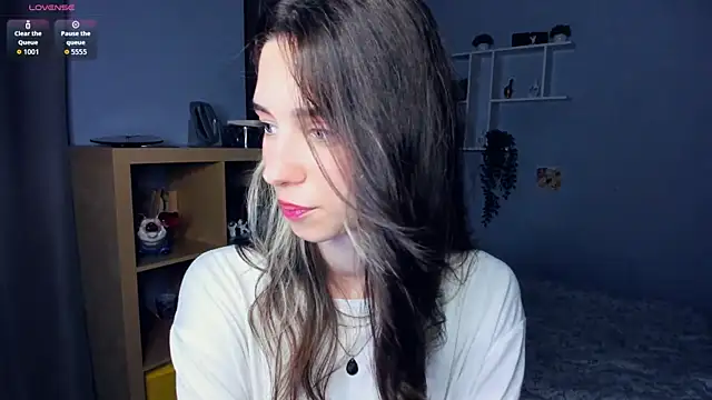 Snapshot of AntonettaTarring chatting on 09/23/25, 07:26 AntonettaTarring online show from 09/23/25, 07:26