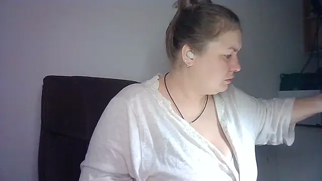 MartaXLove online show from 11/02/25, 09:31