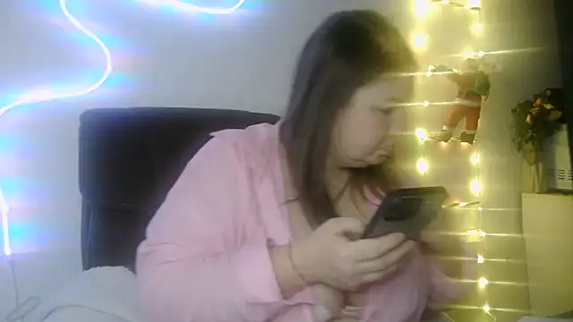 MartaXLove online show from 11/26/25, 07:03