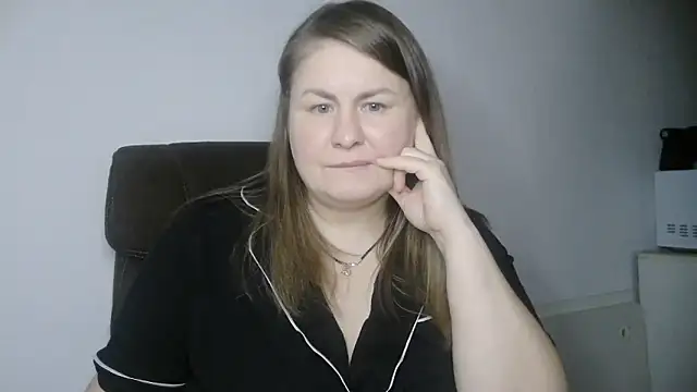 MartaXLove online show from 11/16/25, 11:19