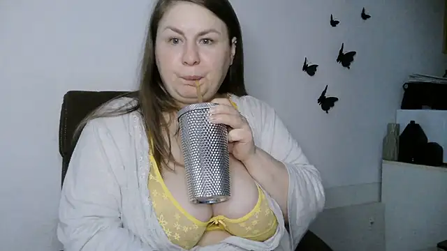 MartaXLove online show from 05/27/26, 04:14